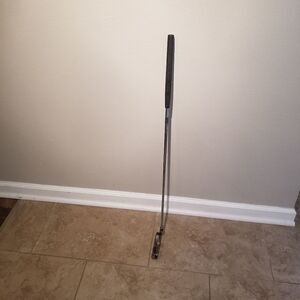DUNLOP DI2 RH PUTTER 35"